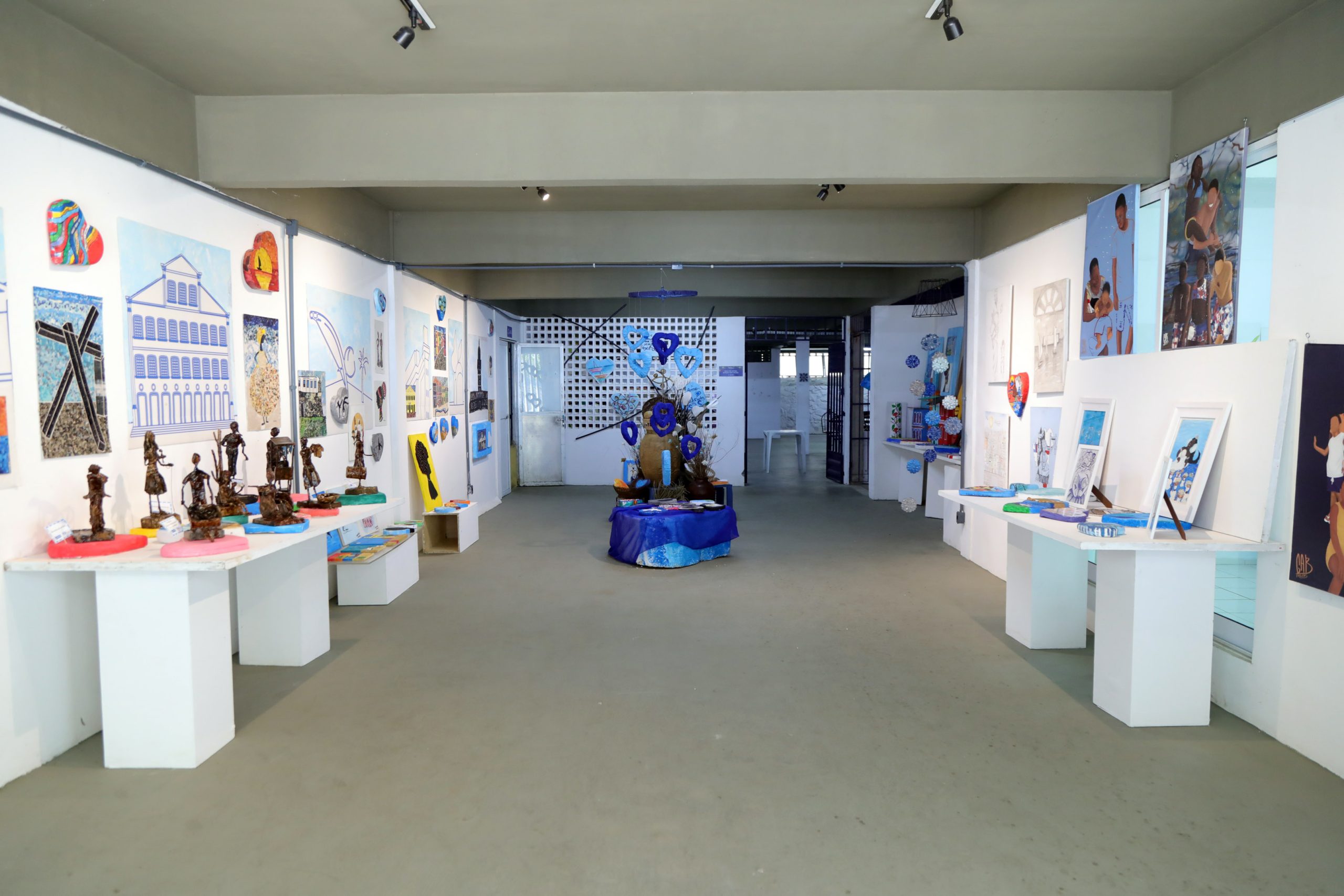 Exposição com obras produzidas por alunos da FCM é aberta ao público ...